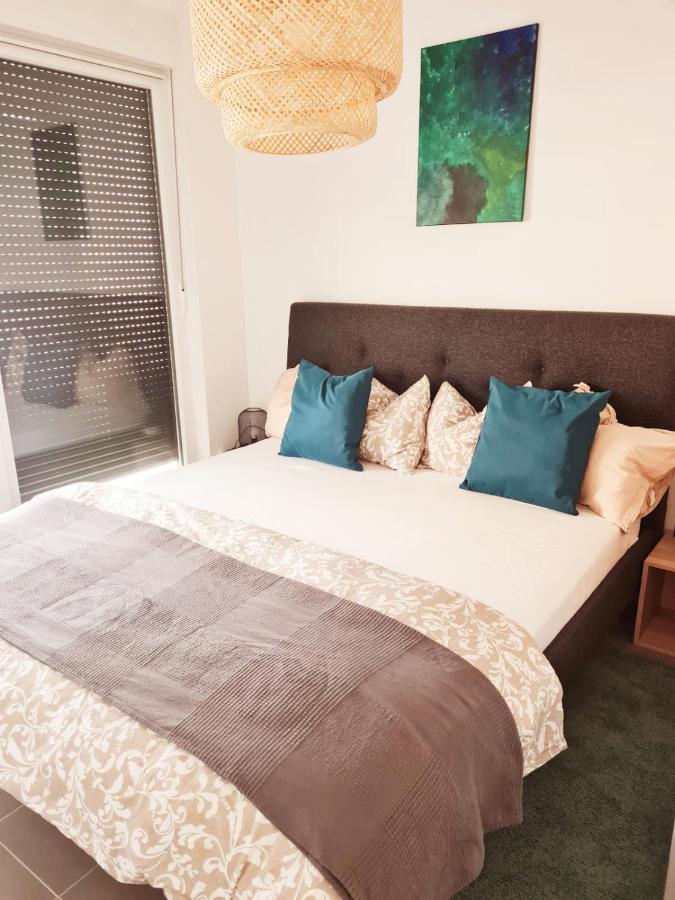 Newhome Nicole Premantura Bagian luar foto