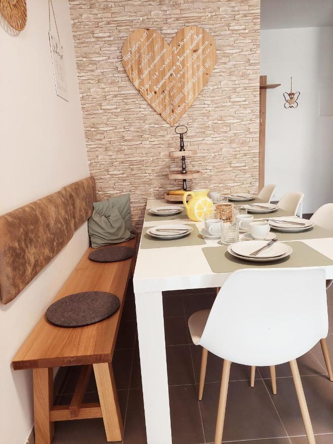 Newhome Nicole Premantura Bagian luar foto